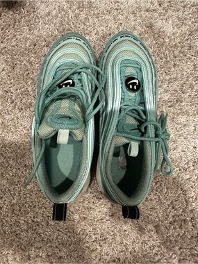 Nike Kids Teal & Mint Green Athletic Sneakers